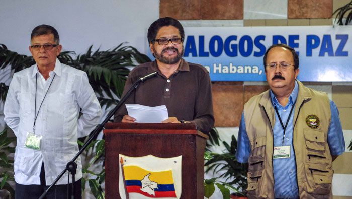 Las FARC llamaron a reconocer la responsabilidad del Estado y de EE.UU. en el conflicto armado. (Foto: Archivo)