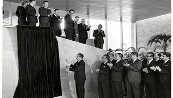 Imagen de la ceremonia inaugural del Museo de Antropología de México, un 17 de septiembre de 1964. (foto: Museo de Antropología)