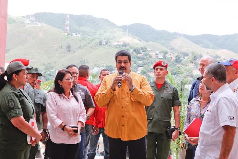 El gobierno de Venezuela ha frenado la campaña mediática fortaleciendo el sector salud. (Foto: Prensa Presidencial)