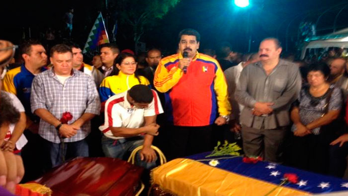 Maduro aseguró que ya están identificados los autores materiales y los están persiguiendo. (Foto: @PresidencialVen)
