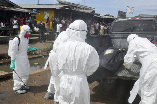 Llega a Estados Unidos camarógrafo infectado de Ébola. (Fuente: Archivo)
