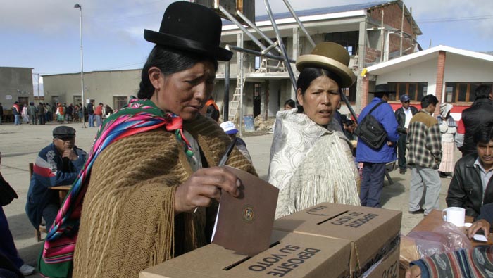 Un poco más de tres millones de los electores en Bolivia son mujeres. (Foto: ABI)