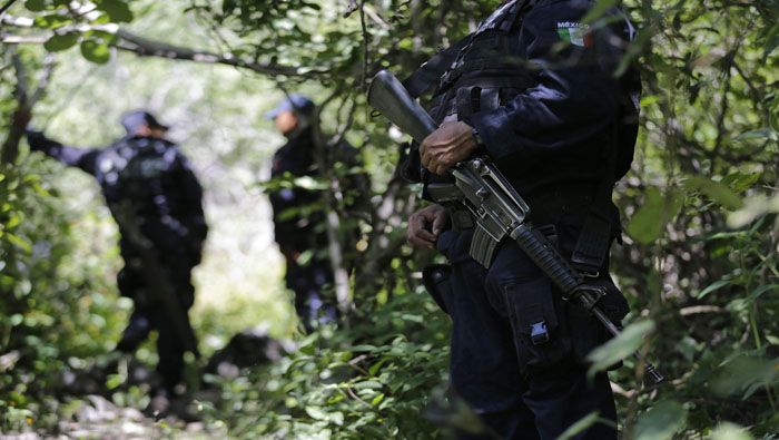 El 04 de octubre fueron halladas varias fosas clandestinas con 28 cadáveres (Foto: Reuters)