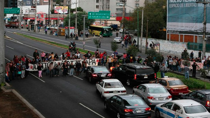 Más universidades mexicanas en paro por normalistas desaparecidos