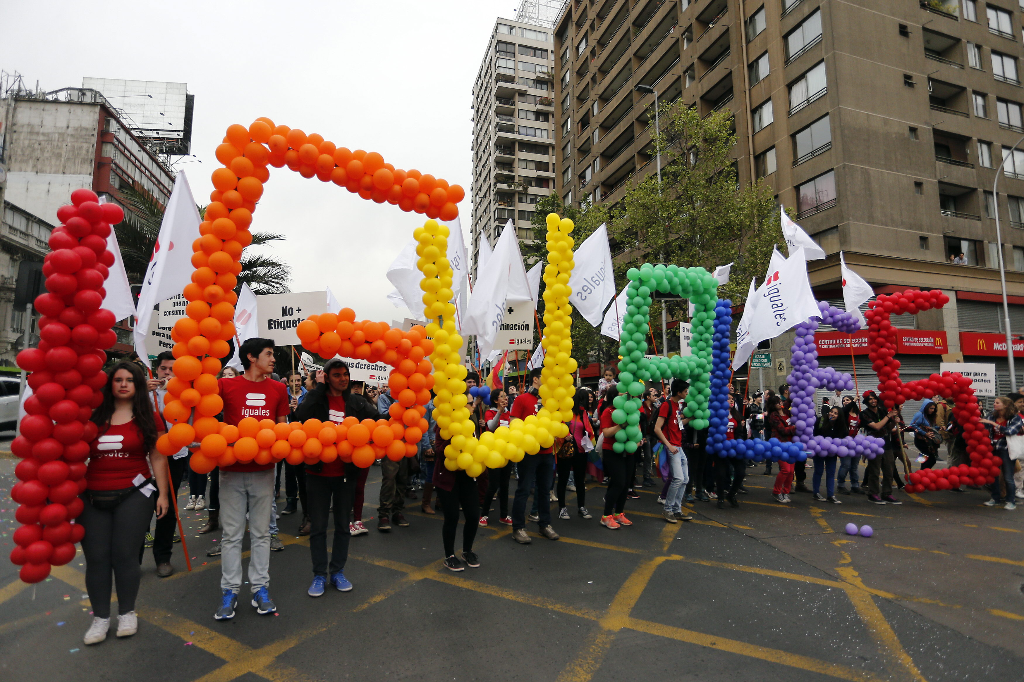 Así marcharon en Chile por el respeto a la diversidad sexual