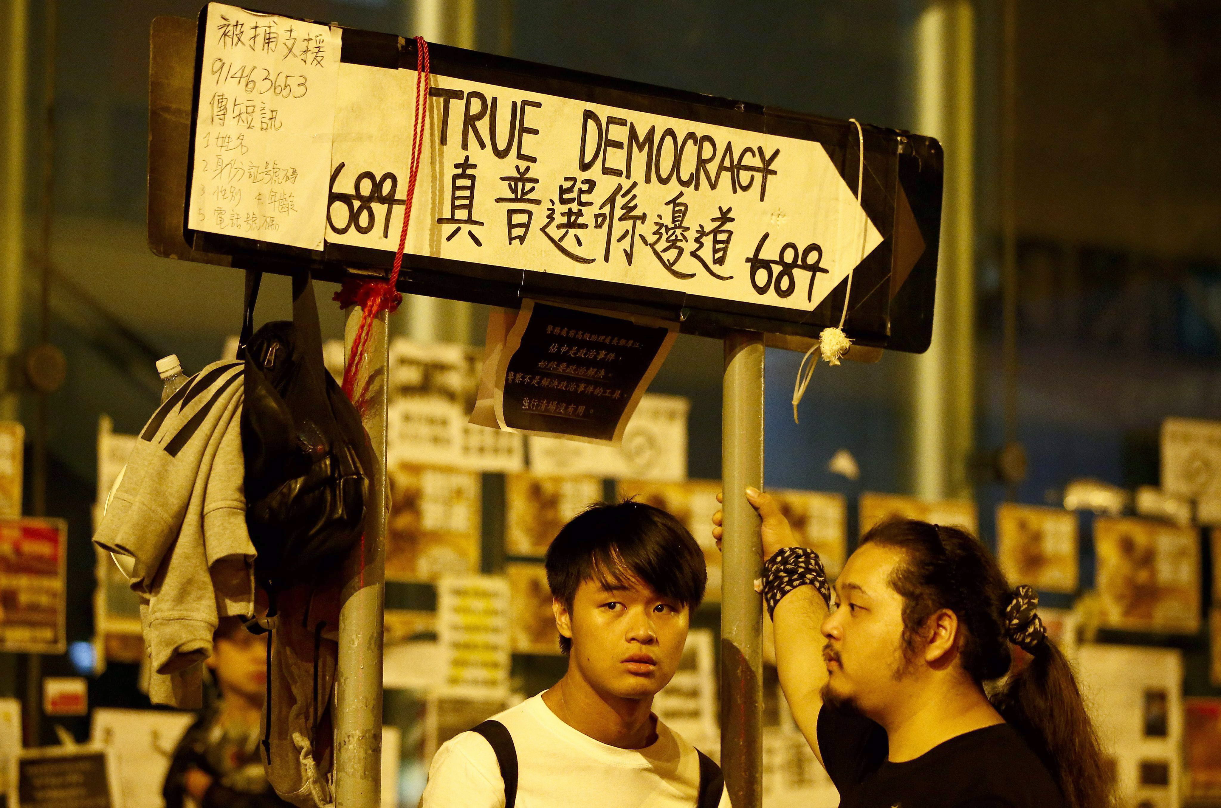 Siguen las protestas en las calles de Hong Kong