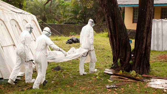 La cantidad de infectados puede reportar otro incremento debido a casos sospechosos de ébola reportados en Sierra Leona (Archivo)