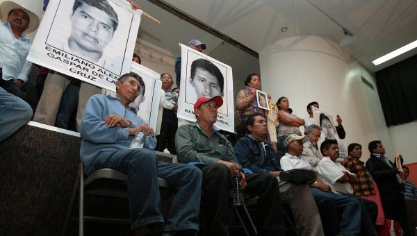 Las movilizaciones continuarán en Guerrero hasta encontrar vivos a los 43 desaparecidos. (Foto: Archivo)