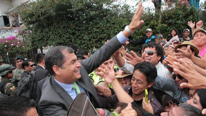 Rafael Correa apoya enmienda constitucional
