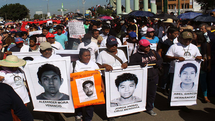 La caravana por Ayotzinapa partió el pasado jueves y busca exigir justicia por todo México. (Foto: Xinhua)