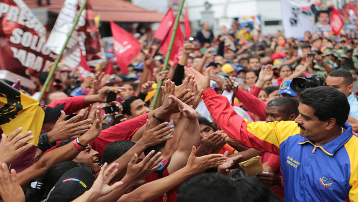 Los venezolanos se identifican moral y socialmente con el presidente Maduro