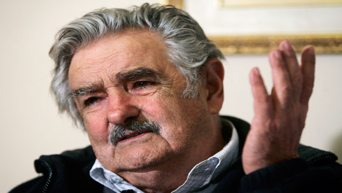 Mujica anuncia despedida de su mandato el próximo 27 de febrero.