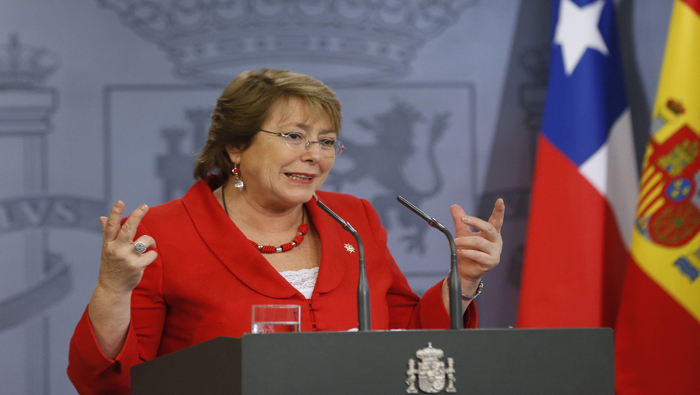 La presidenta de Chile Michele Bachelet trabaja por lograr una educación gratuita. (Foto: Archivo)
