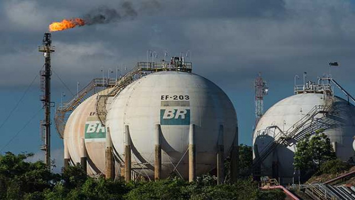 El veto aplicado por Petrobras a 23 empresas corresponde con el código de ética interno, según el texto oficial