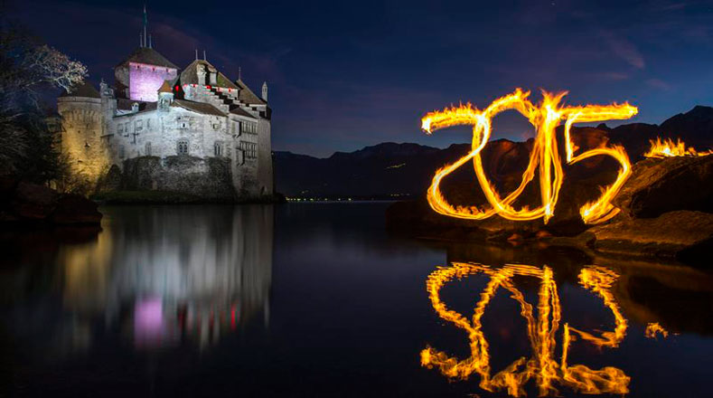 Suiza recibe el 2015 con encendido en fuego.