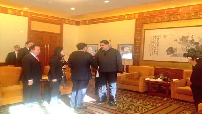 El jefe de Estado venezolano se reunió con Fu Chengyu, presidente de China Petroleum & Chemical Corporation