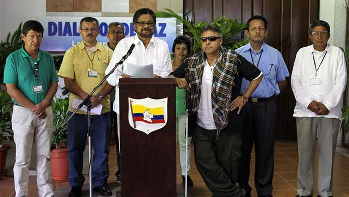 Las FARC-EP condenaron el asesinato del dirigente agrario Carlos Pedraza Salcedo.