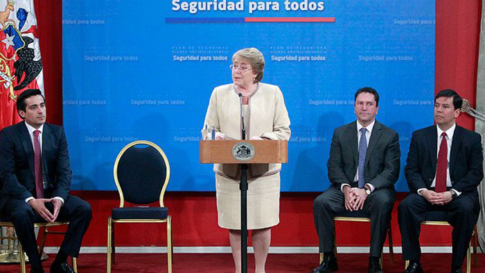 La presidenta chilena Michelle Bachelet firmó el proyecto de Ley que sancionará los delitos de alta connotación social.