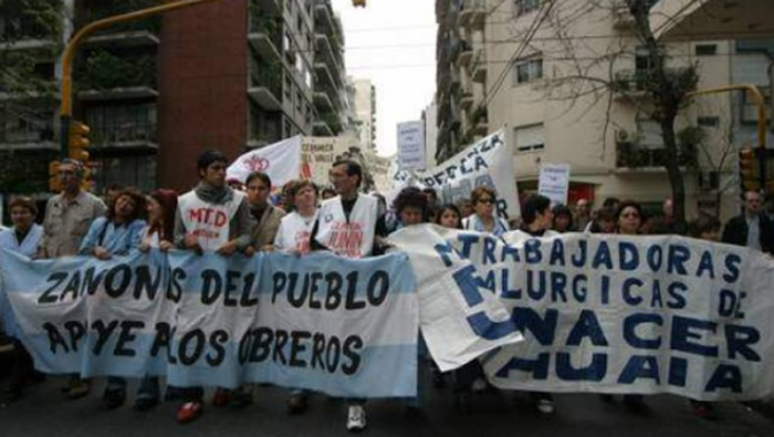 Argentina: ¿Las sociedades en movimiento o la política de siempre?