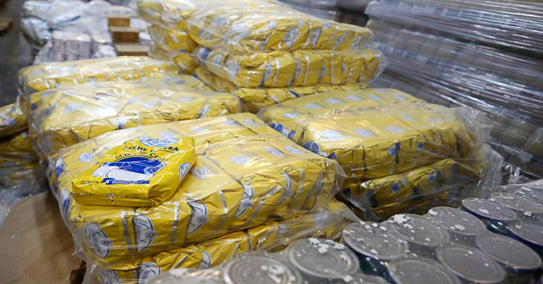 El gobierno venezolano distribuirá los productos acaparados en mercados a cielo abierto