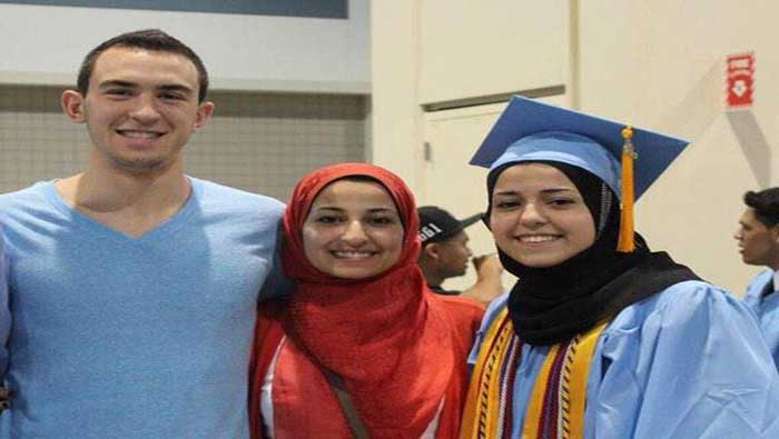 Deah Shaddy Barakat, Yusor Mohammad y Razan Mohammad Abu-Salha fueron asesinados el martes por la noche