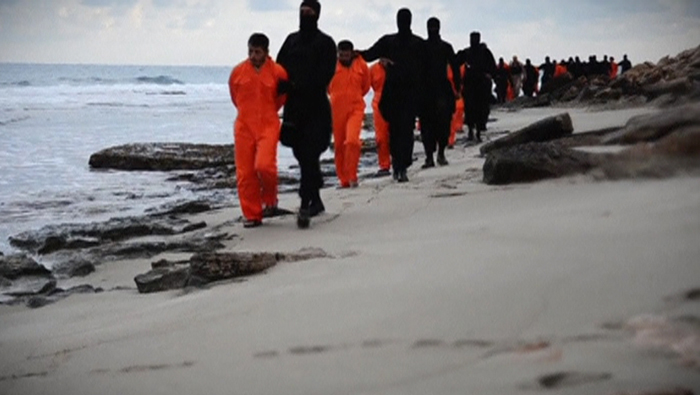 El pasado domingo, miembros del “EI” ejecutaron a 21 cristianos coptos egipcios capturados en la ciudad libia de Sirte.