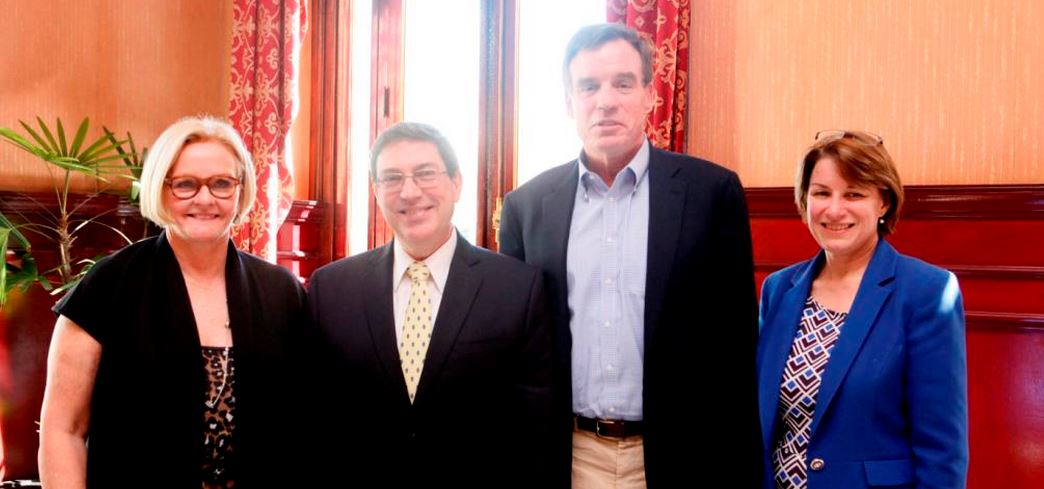 Recibió Canciller cubano delegación de senadores estadounidenses
