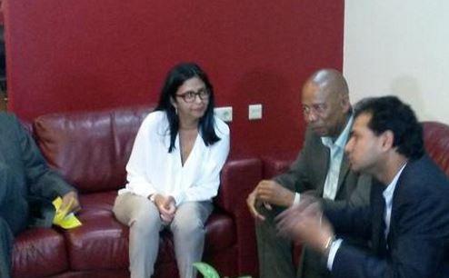 Reunión bilateral en Surinam
