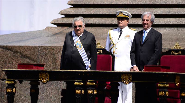 "Pepe" Mujica fue despedido con una fuerte ovación. 
