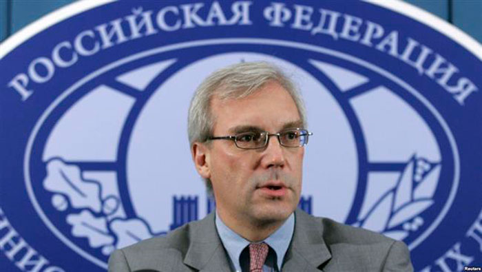 El representante ruso en la OTAN asegura que el bloque quiere desestabilizar el país