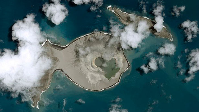 La nueva isla está situada en el Archipiélago de Tonga
