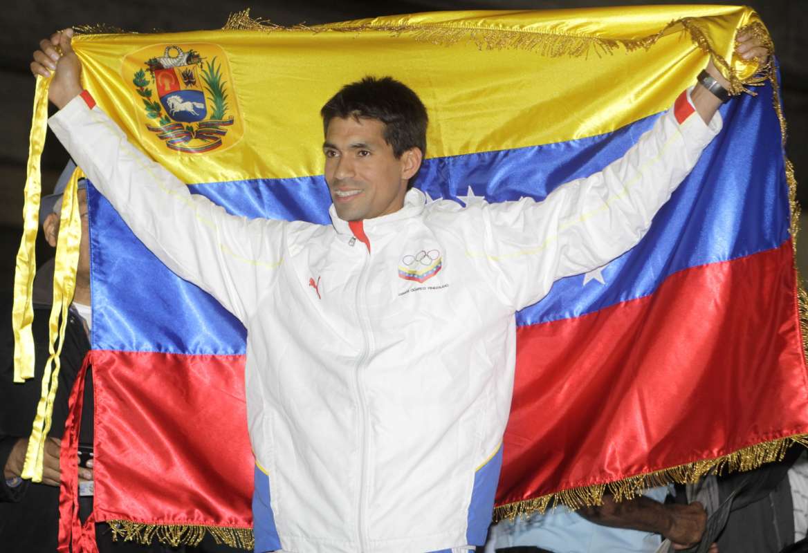 El esgrimista venezolano Silvio Fernández afirmó su compromiso de defender a su país.