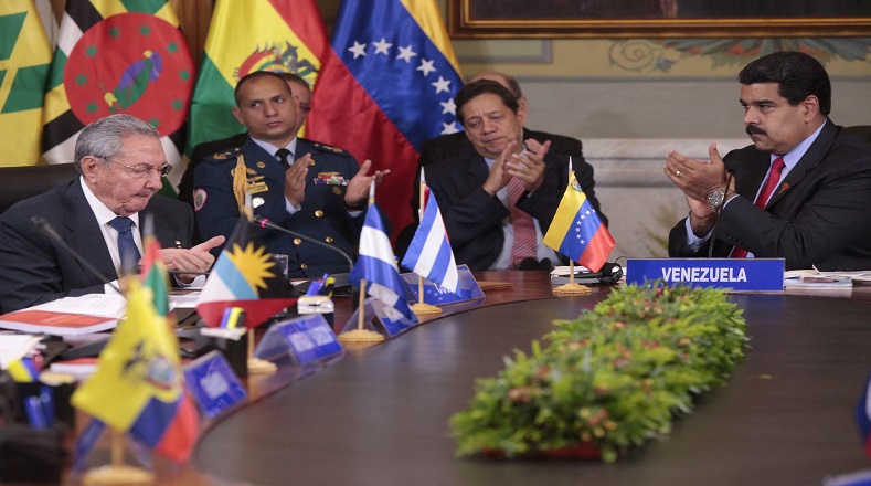 El presidente de Venezuela, Nicolás Maduro, estimó que el ALBA aporta una doctrina sobre un mundo de paz en todos sean iguales y los Estados y pueblos se respeten.