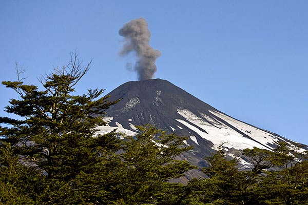 El pasado 19 de marzo el cono volcánico registró dos nuevas explosiones.