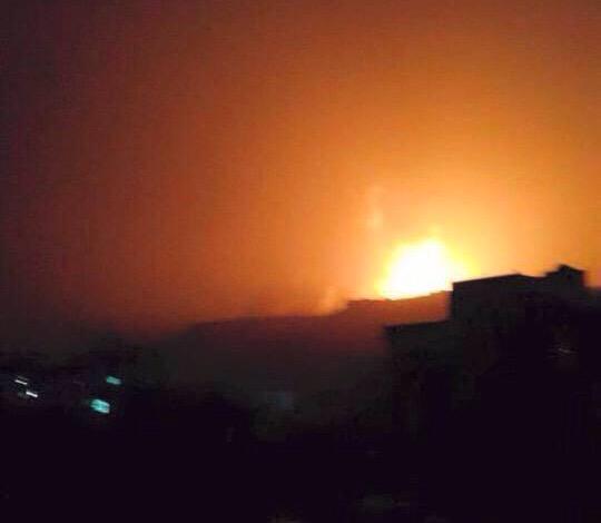 Fuertes explosiones se sintieron en la capital Saná, donde la población teme que los ataques causen estragos.