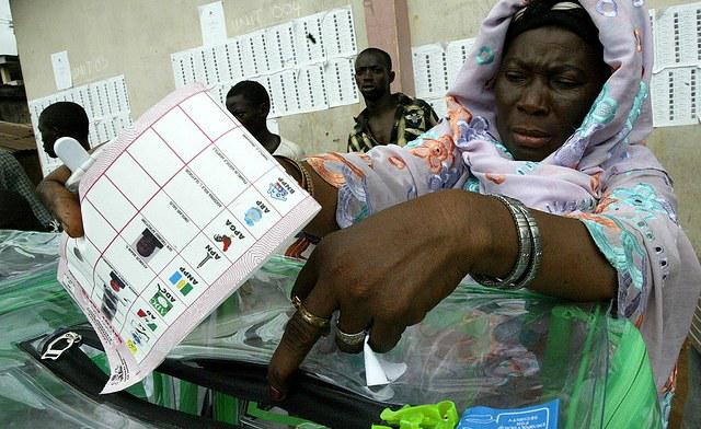 Los nigerianos salieron a votar para elegir a su próximo presidente.