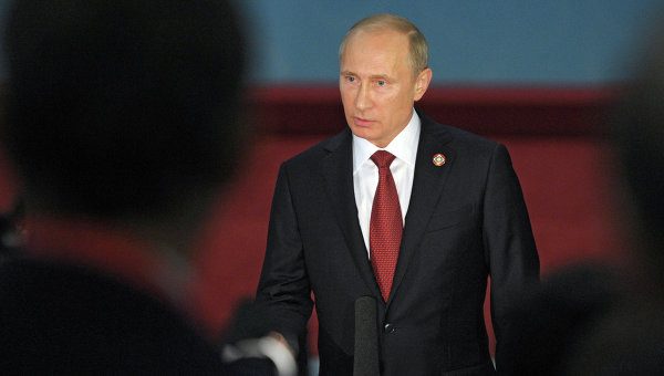 El mandatario ruso condenó los actos terroristas que se cometen en los países árabes.