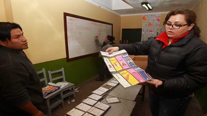 Más de seis millones de bolivianos fueron convocados a las urnas