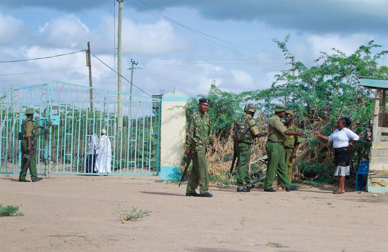 Kenia responde a atacantes del grupo Al-Shabab.