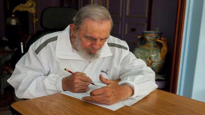 Hace poco, Fidel visitó escuela habanera y dialogó con integrantes de vuelo de solidaridad Bolívar- Martí.