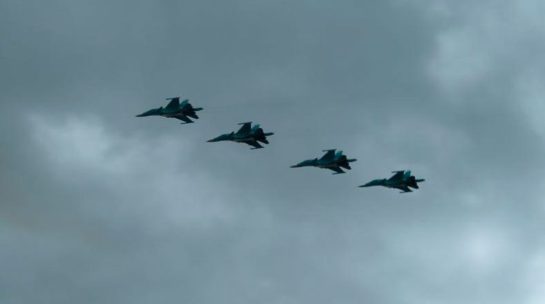 Aviones cazas sobrevuelan frontera rusa en Rostov. 