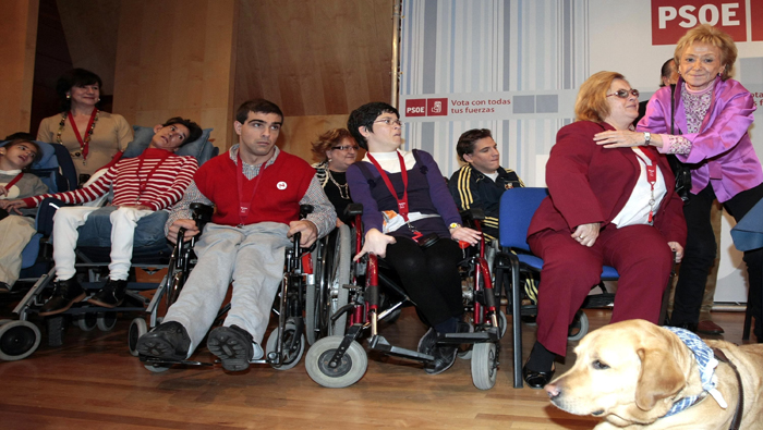 En España, sólo entre el 2 y el 50 por ciento de los colegios electorales son accesibles para discapacitados