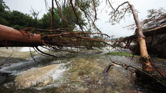 El Gobierno de Texas no ha podido valorar los daños materiales generados por las lluvias