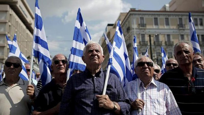 Grecia no desea recortar el sistema de pensiones como alternativa para pagar deuda al Eurogrupo.