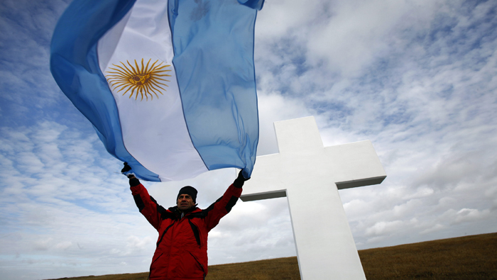 Timerman recordó ante la ONU el derecho de Argentina sobre las Malvinas.