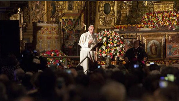 El primer papa latinoamericano aseguró que el diálogo es 