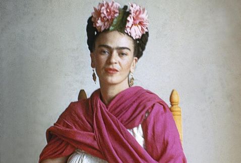A 61 años de su muerte, el legado artístico y literario de Frida Kahlo se mantiene vivo.