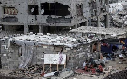 La más reciente arremetida de Israel contra los palestinos ha dejado 18 mil casas destruidas, que no han podido ser recuperadas.