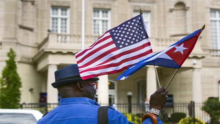 Un 75 por ciento de los latinos están a favor del restablecimiento de las relaciones diplomáticas entre Cuba y EE.UU.