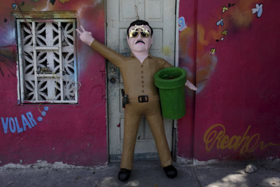 El cineasta británico, Ridley Scott, inspirará la novela él cartel en la historia del narco mexicano